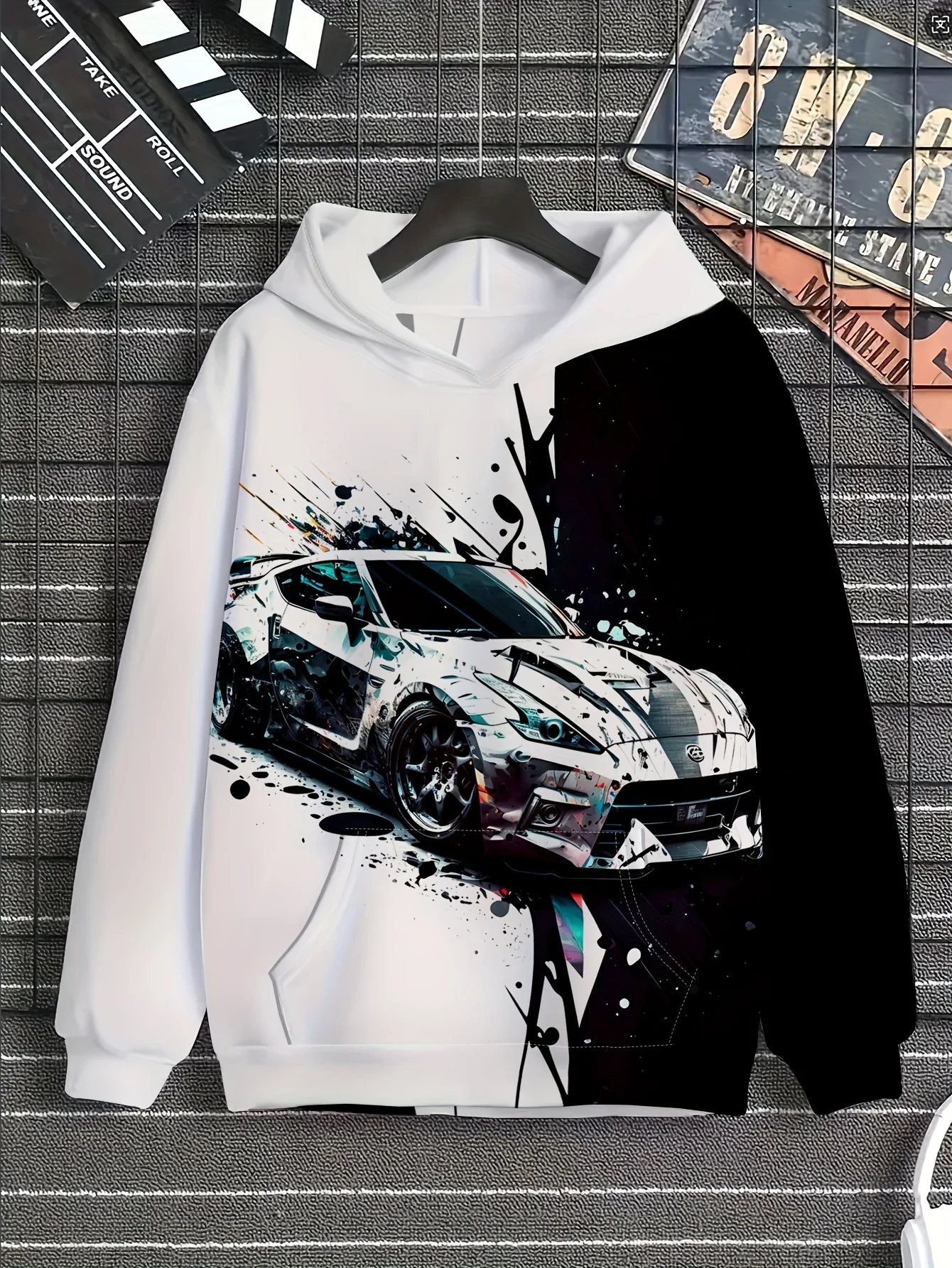 New model: men’s hooded long-sleeve loose-fitting casual printed basic sweatshirt. Perfect for young people in spring, summer, a