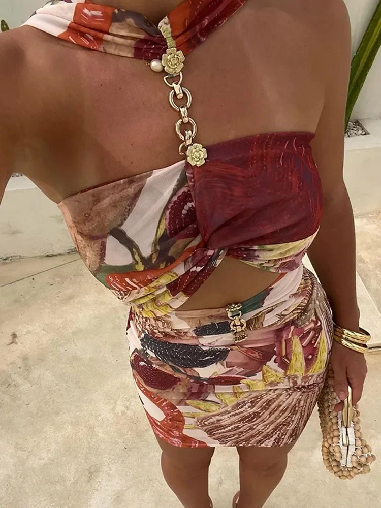 เซ็กซี่ฤดูร้อนชุดคลับผู้หญิง Chic Halter คอชุดมินิมินิพิมพ์ตัดออกแบบแหวนโลหะแขนกุด Vestidos