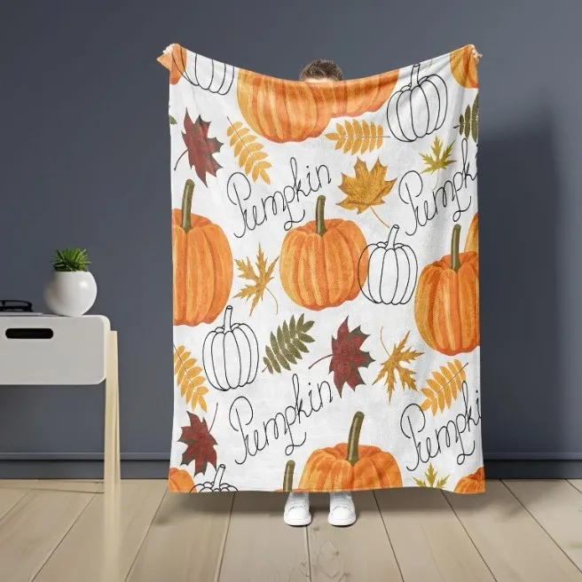 Pink Halloween Flannel Throw Blanket Soft Warm Fluffy Blanket for Sofa Bed Winter Home DecorationHoliday Birthday Gift