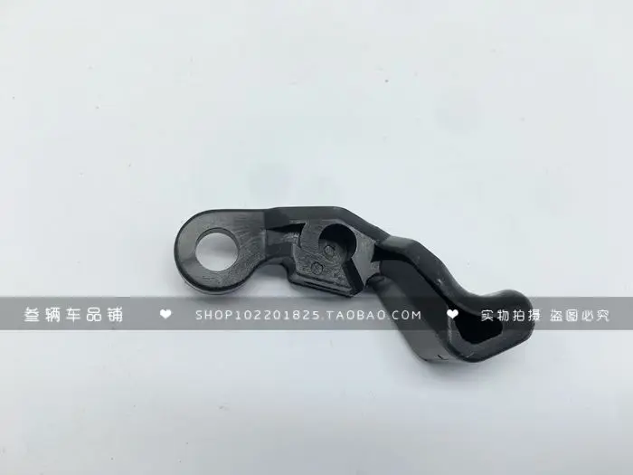 Suitable for Suzuki Bent Beam Motorcycle Accessories Suzuki Saichi QS110 Enrichment Handle Choke Door Wrench Damper Switch