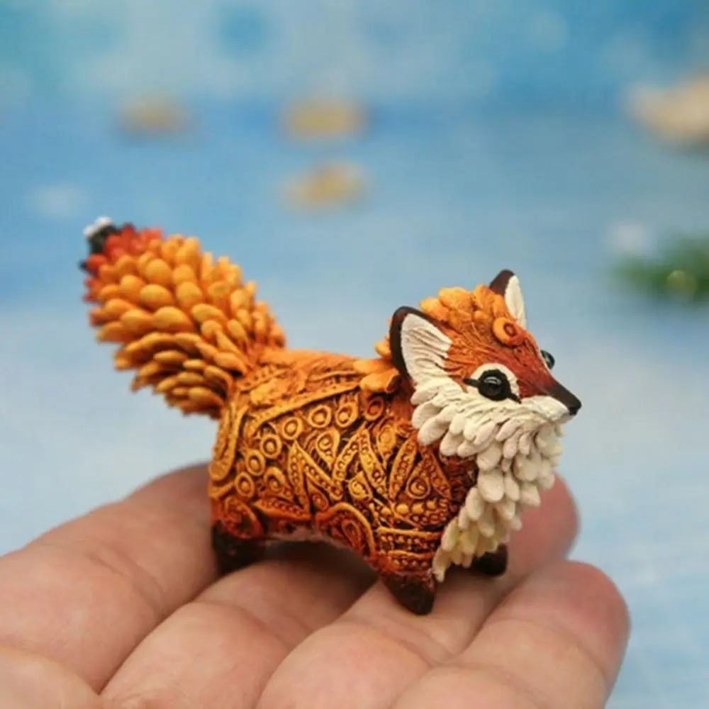 Cute Mini Animal Figurine Exquisite Durable Resin Statue Romance Modern Animal Doll Micro Landscape Decor