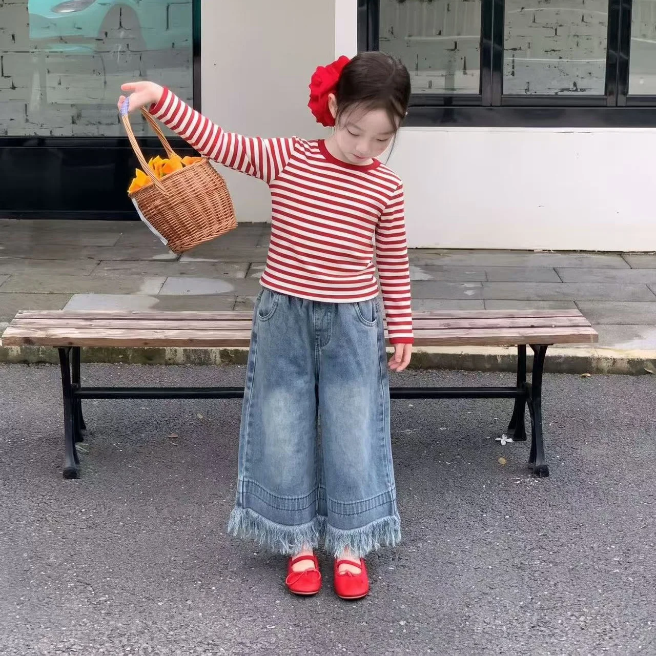 Girls Long Sleeve T-shirt Autumn New Children's Clothing for Girls Slim Fit Striped T-shirt Tassel Denim Wide Leg Pants