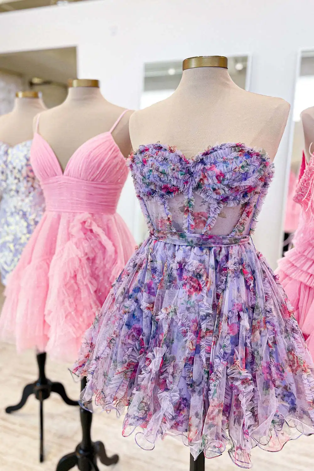 Floral Print Strapless Short Tulle Homecoming Dress A Line Cocktail Dresses Illusion Corset Bodice Wedding Dresses