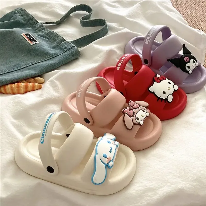 Sanrio Cinnamoroll Beach Slippers Kuromi Hello Kitty My Melody Cartoon Kawaii Anime Women's Thick Soles Are Versatile Sandal