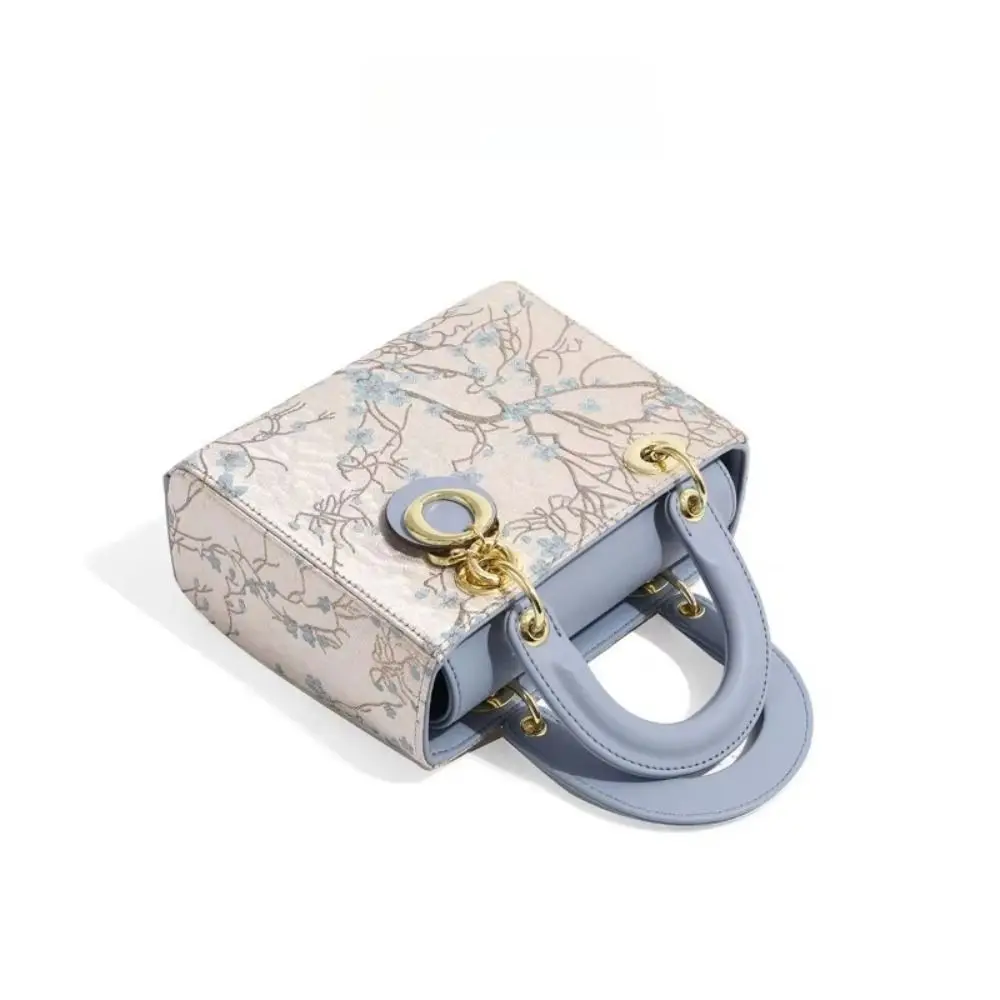 

High-quality Plum Blossom Embroidery Women's Handbag Niche Large Capacity Shoulder Bag Temperament Messenger Bag