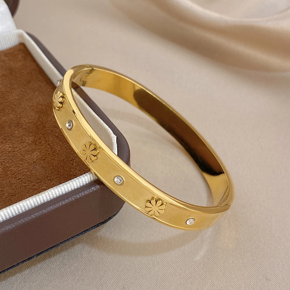 

Minimalist Flower Rhinestone Stainless Steel Bangle for Women Gold Color Waterproof Spring Bracelet Romantic Jewelry Gift New