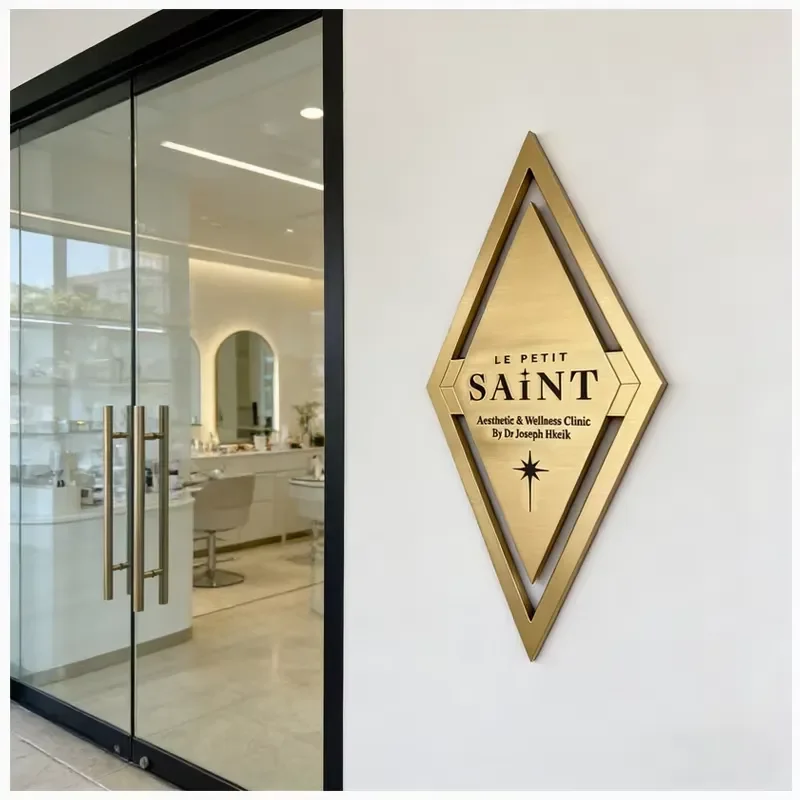 Custom-designed 15mm Thick Decorative Antique Brass Engraved Plaques Metal Commercial Signage for Clinics Offices for