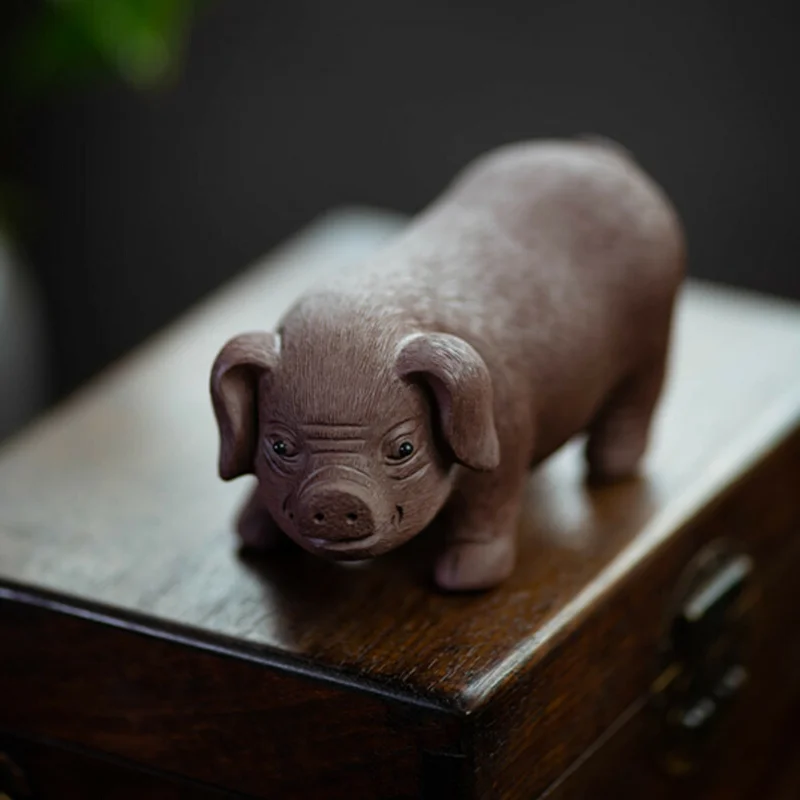 Vintage Purple Clay Pig Tea Pet Statue Hand Carved Chinese Zodiac Animal Figurine Tea Table Decoration Craft