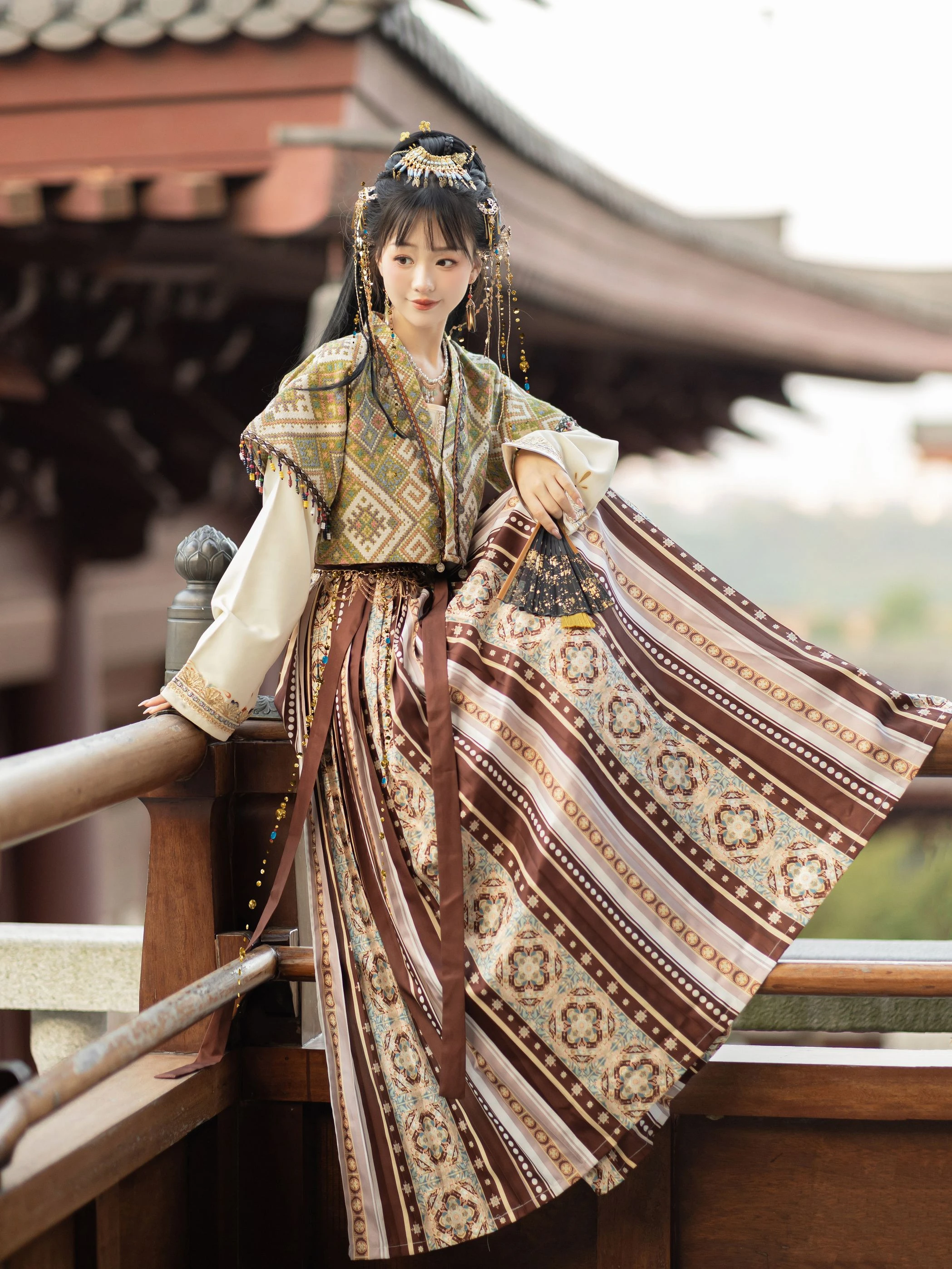 

Tsing the original Dunhuang exotic style Tang Dynasty made jackets, Hanfu women's waist, daily autumn and winter