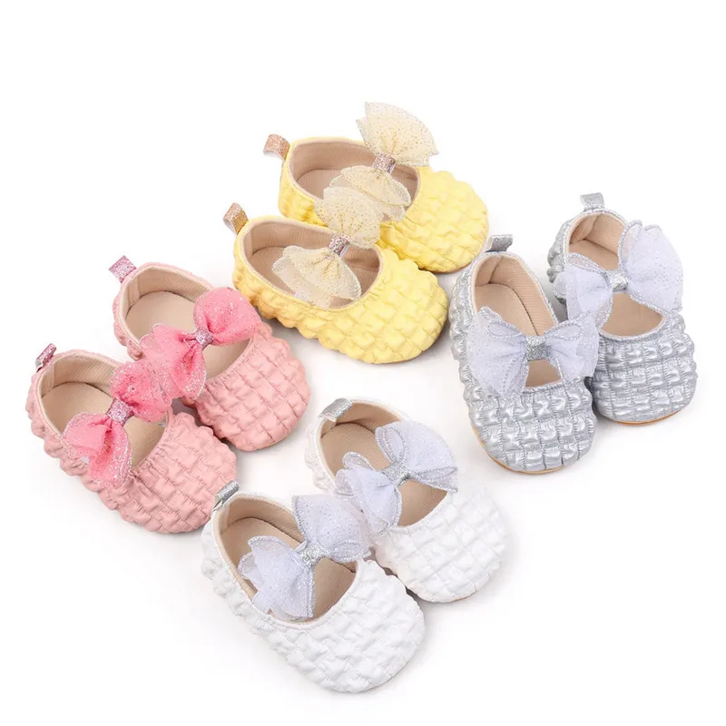 

0 to 18 Months Baby Girls Mary Jane Flats Glitter Bow Slip On Infant Dress Shoes Non-Skid Newborn Crib Shoes