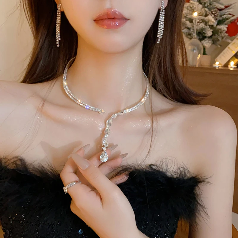 Błyszczący naszyjnik choker z cyrkoniami, imprezowy, ślubny, duży naszyjnik z kryształami w kształcie kropli wody, biżuteria na szyję dla kobiet, modna biżuteria na szyję K-