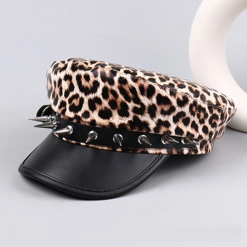

Retro Hip-hop Rivet Leopard Hat Harajuku Punk Y2k Beret Hat Gothic Silver Flat Top Cap for Girls