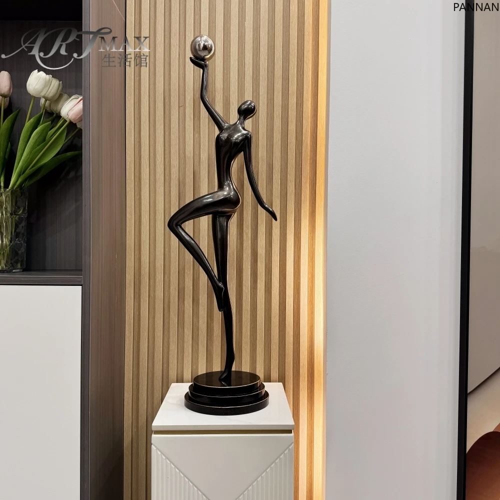 الفن التجريدي الحديث، والحلي النحتية البشرية، والمدخل، والإحساس الراقية للزينة الفاخرة الخفيفة #4