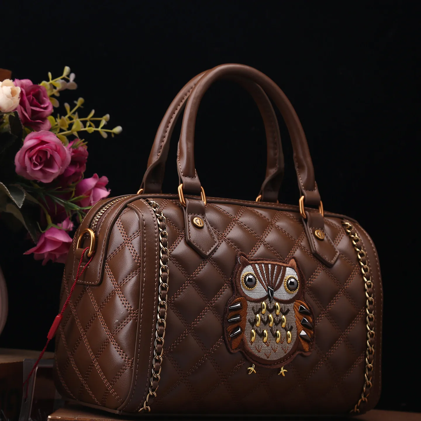 Classic Fashionable Women's Diaper Bag Elegant Leather Large Capacity Designer Tote Luxury Minimalist Vintage Stylish Commuter