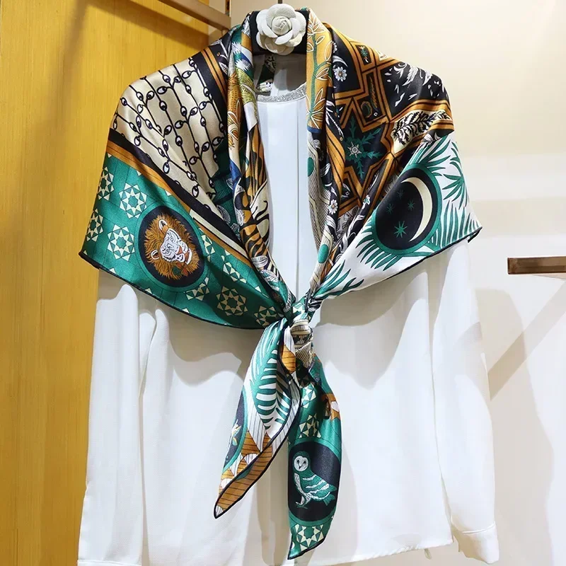 

High-end Elegant Women's Exquisite Knight Dance Printed Quality Plain Satin Silk Hand-rolled Edge Versatile Large Square Scarf
