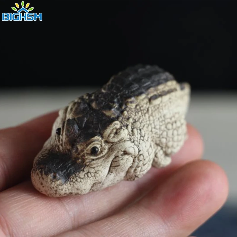 Crocodile Figurines Alligator Figure Chubby Animal Ornament Resin Garden Decoration For Lawn Desktop Or Balcony Crafts Tea Pet