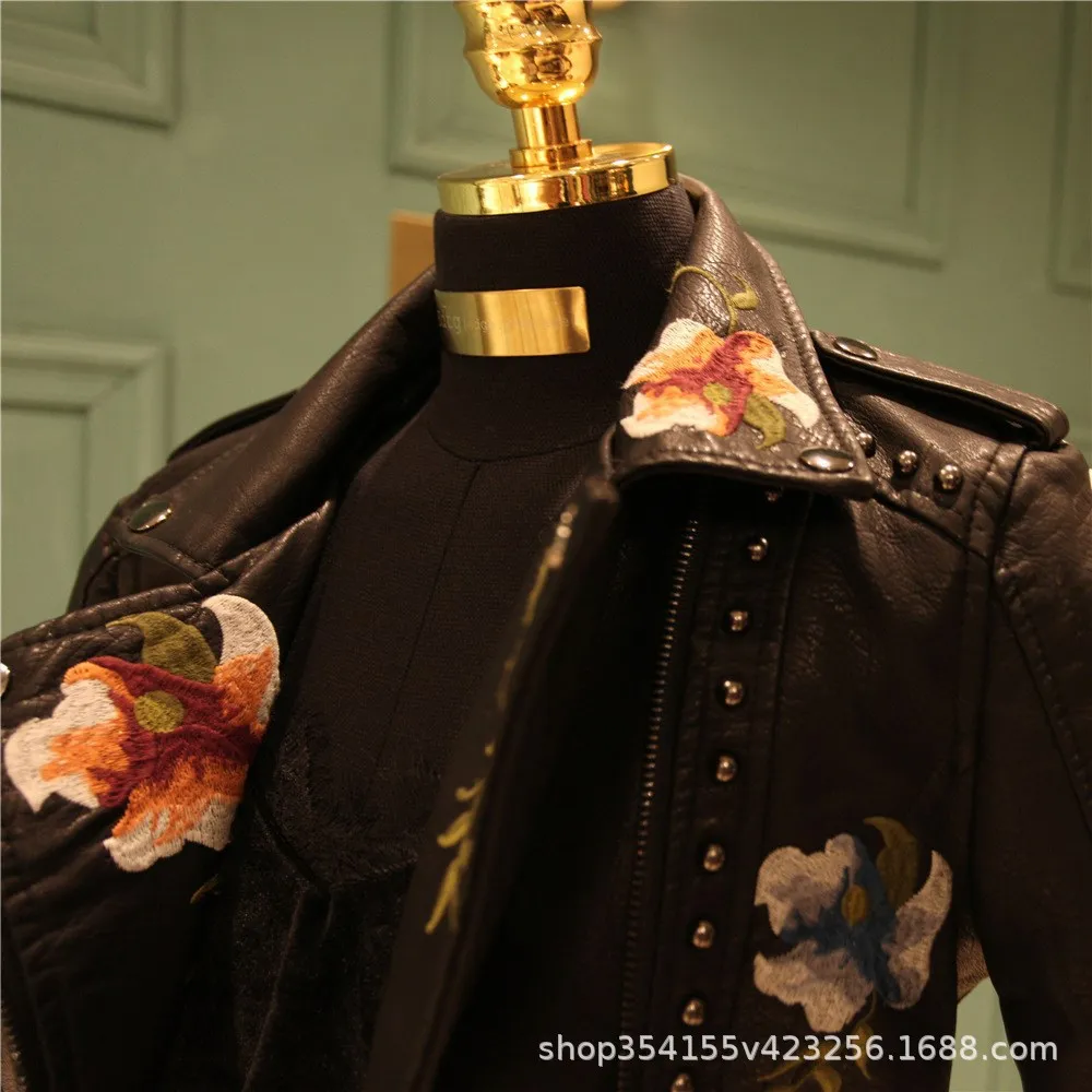 Women's Graffiti Rivet Leather Jacket, Punk Rock Jacket, Fashionable Motorcycle Jacket, Zipper embroidered leather jacket
