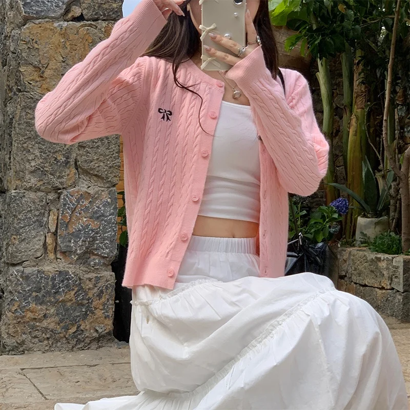 Rood gebreid open vest damestop high-end vroege herfst 2025, nieuwe Sle Sweet Sle College patroon lange Sve normale pasvorm