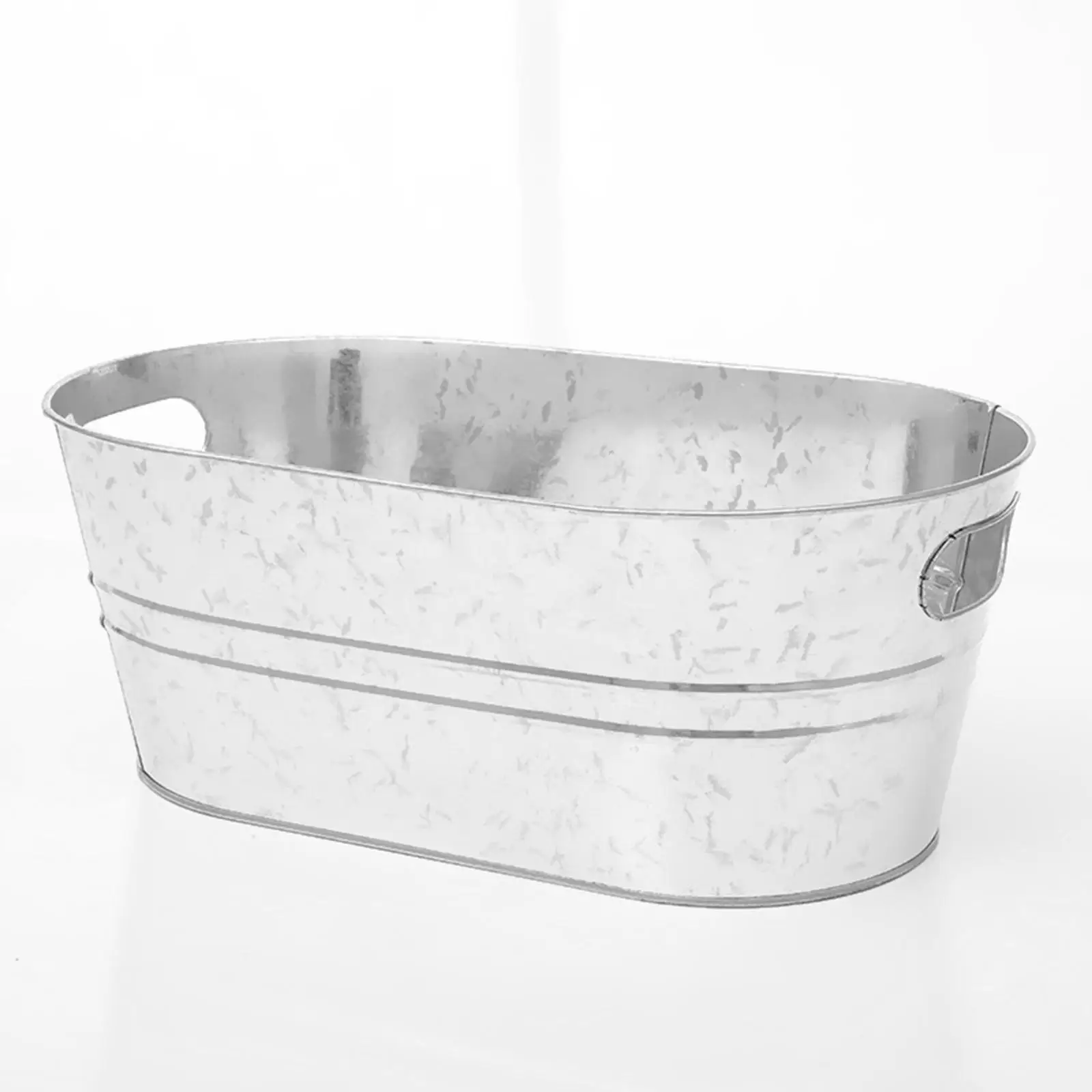 

Galvanized Oval Beverage Tub Chill Drink and Beer Bucket Metal Drink Cooler Galvanized Metal Ice Bucket for Home Parties