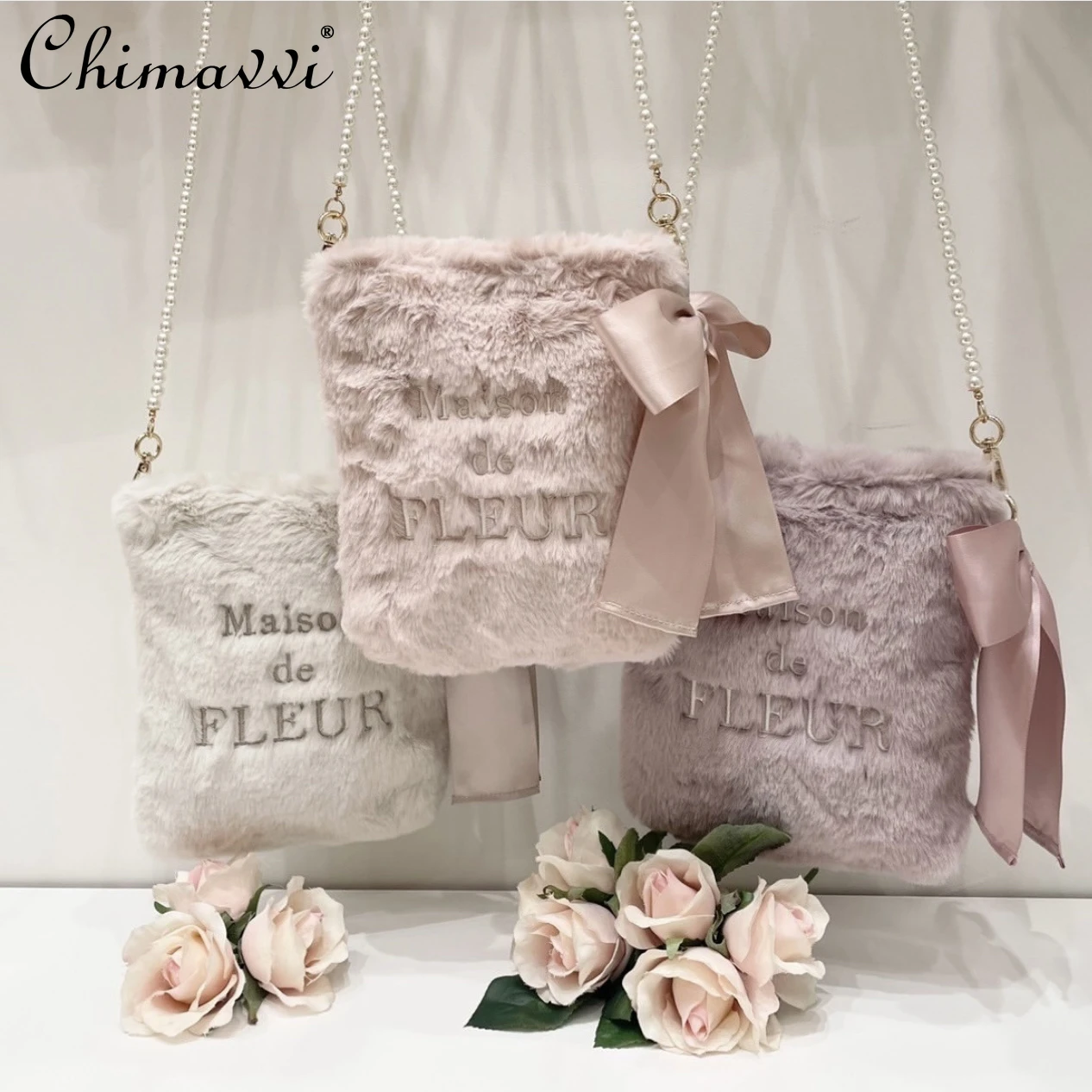 Japanese Autumn and Winter New Sweet Girl Furry Messenger Bag Cute Ribbon Bow Furry Pearl Chain Kawaii Cosmetic Bag Women