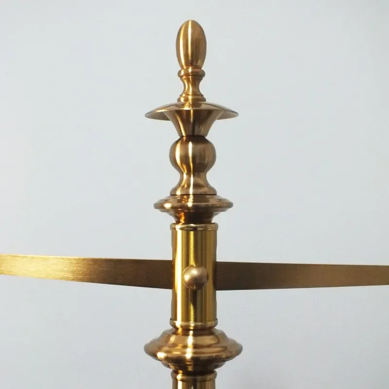 European Classical Justice Balance Ornament Gold Metal Scale Model for Room Study Office Creative Home Decor