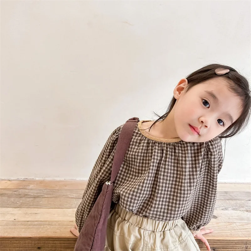 

Girl 2026 Spring New Korean Style Baby Girls Plaid Blouses Puff Sleeve Tops Children Cotton Linen Shirts Kids Clothes 1-7Y