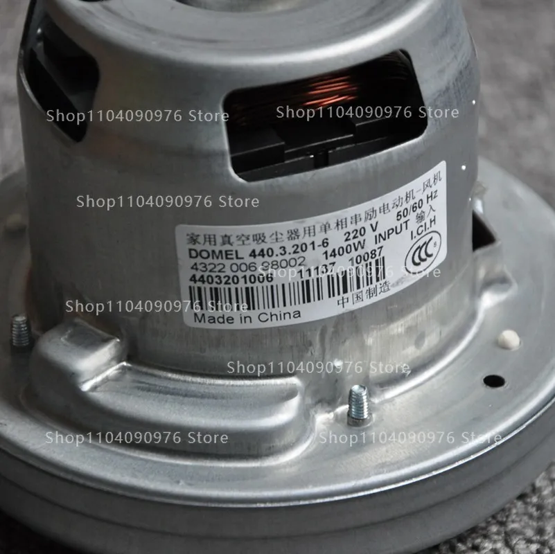 Household vacuum cleaner with single-phase series motor-fan 440.3.608-4-410-5