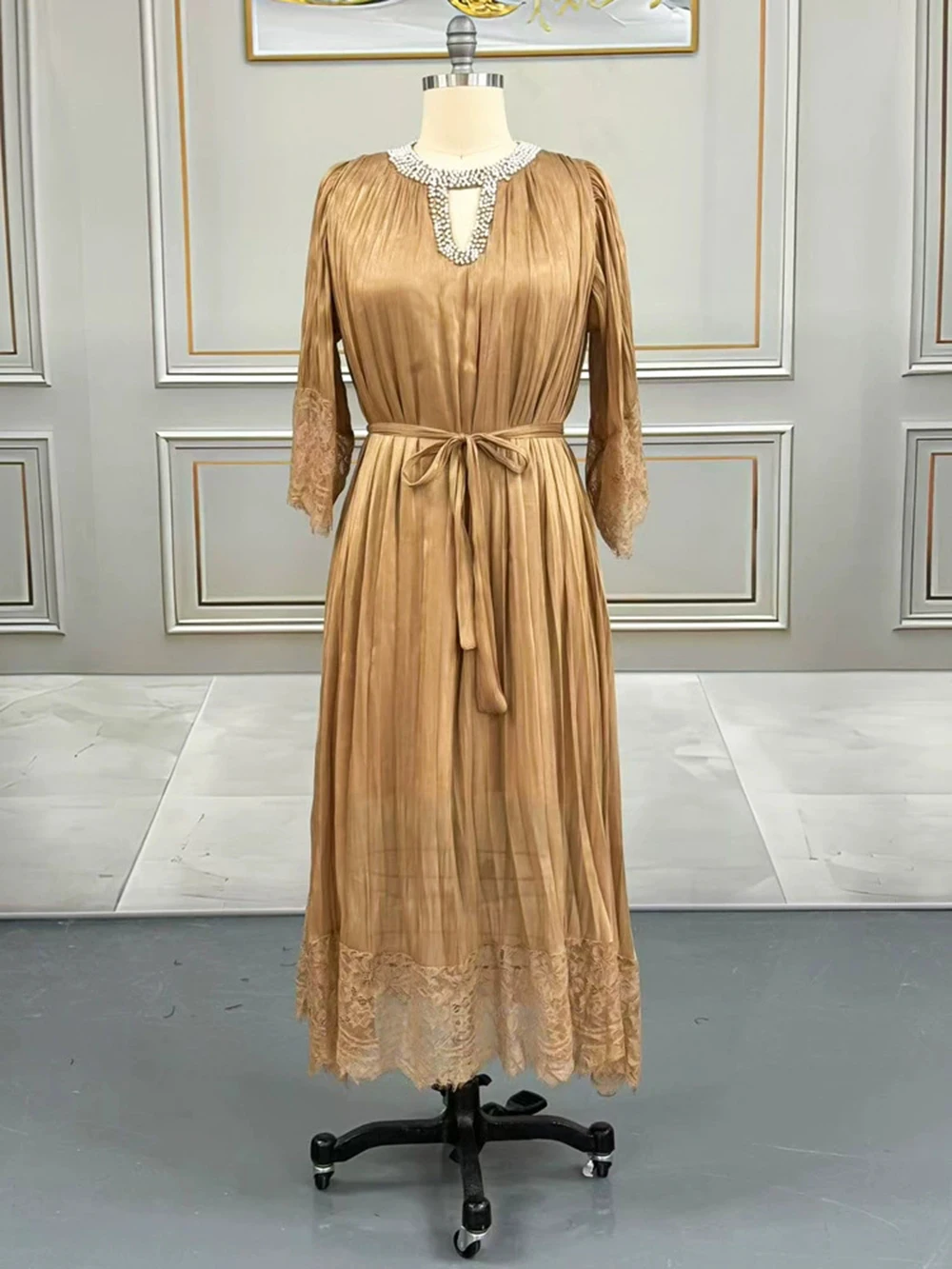 Plus Size Damen Faltenkleid High-End Plissee Spitze langer Rock Sommer europäisch und amerikanisch-GZXX1021