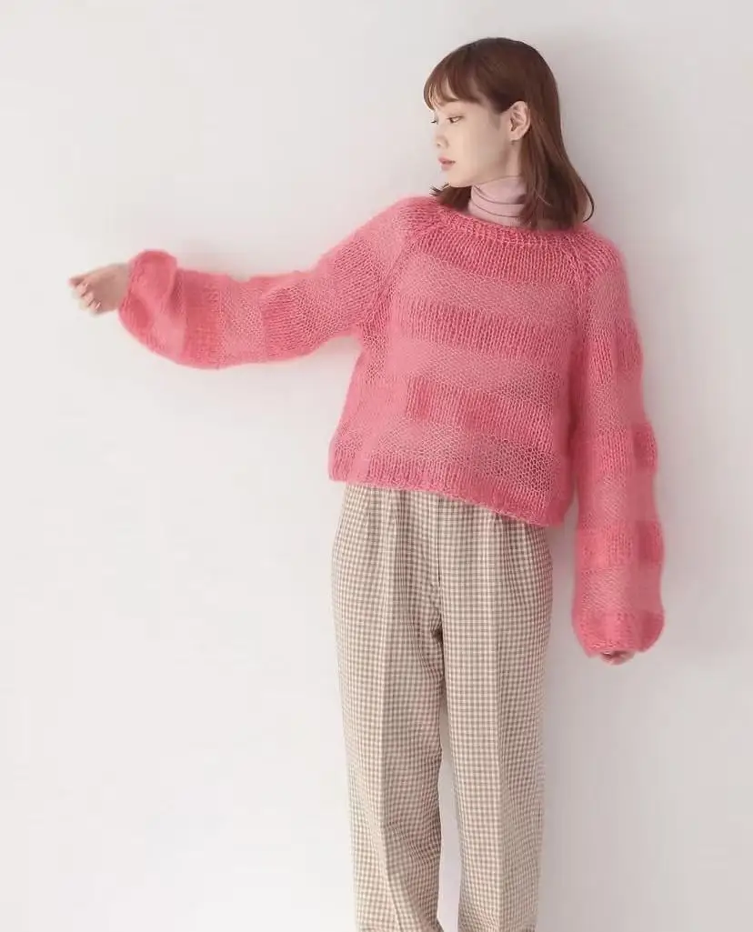 Exquisite hand woven striped round neck long sleeved craft fashionable casual handmade soft wool mohair sweater new style