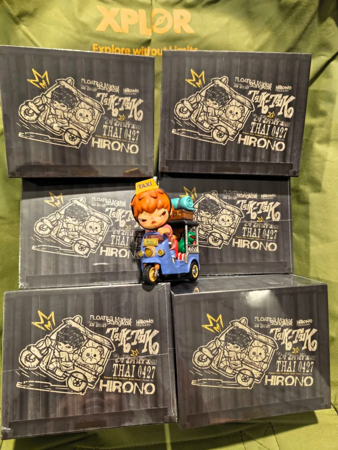 

POPMART Hirono Thailand Limited Edition: Декоративные фигурки «Плавучий рынок» и «Тук-Тук» — очаровательный подарок-сюрприз