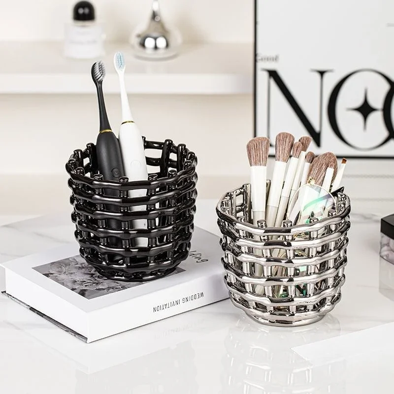 Light luxury high-value ceramic storage cylinder, shelf high-value toothbrush, toothbrush, toothpaste, skin care products