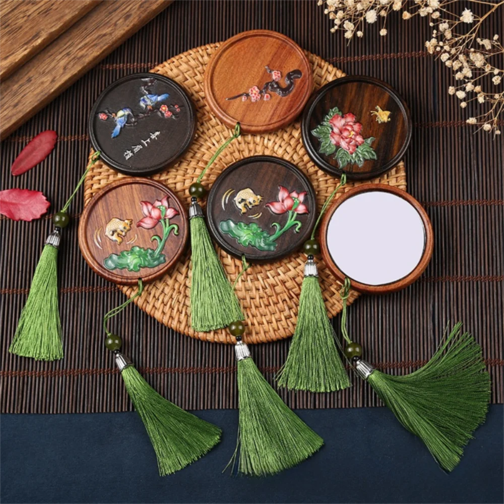 

Sweet Portable Chinese Style Handheld Mirror Magpie Flower Emboss Wooden Cosmetic Mirror Fish Round Pocket Makeup Mirror Women