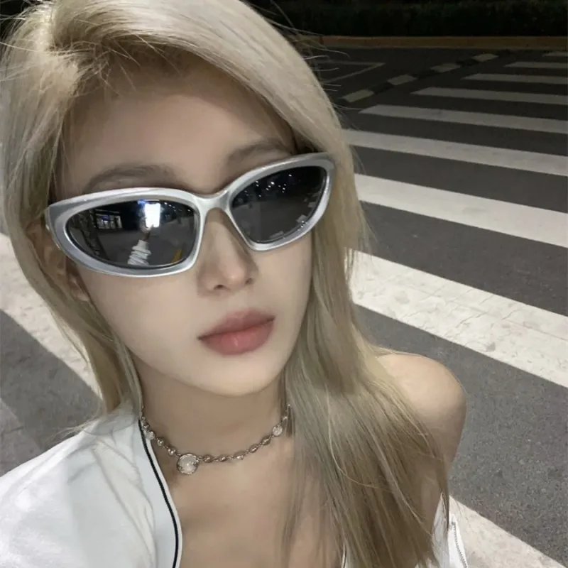 

Hip Hop Cyberpunk Cycling Glasses Y2K Style Sunglasses Futuristic Design Sports Eyewear Luxury High Quality Unisex