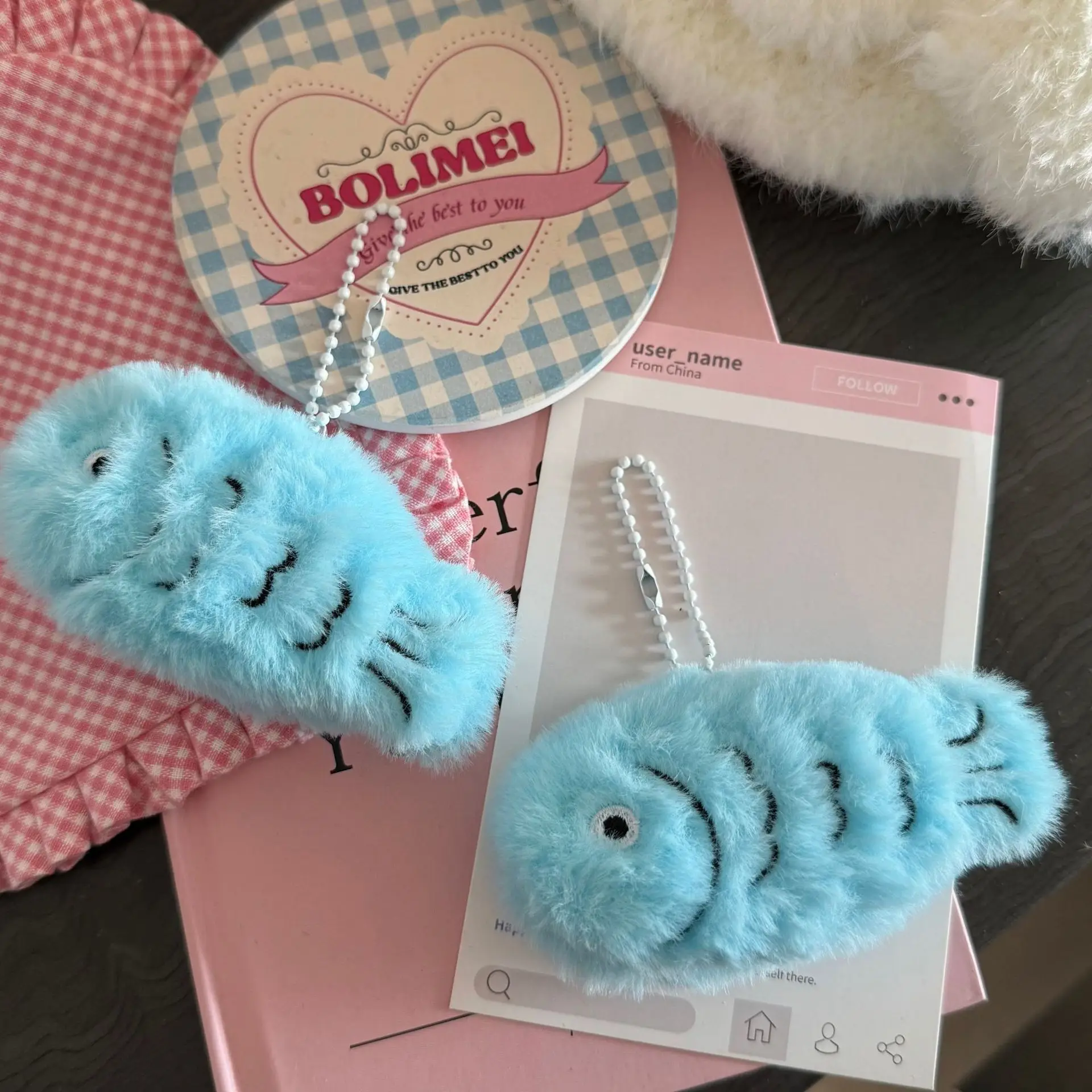 Keychain Blue Plush Fish Pendant Cute Soft Adorable Gift for Couple Friend Bag Charm Accessory Portable Durable Lightweight