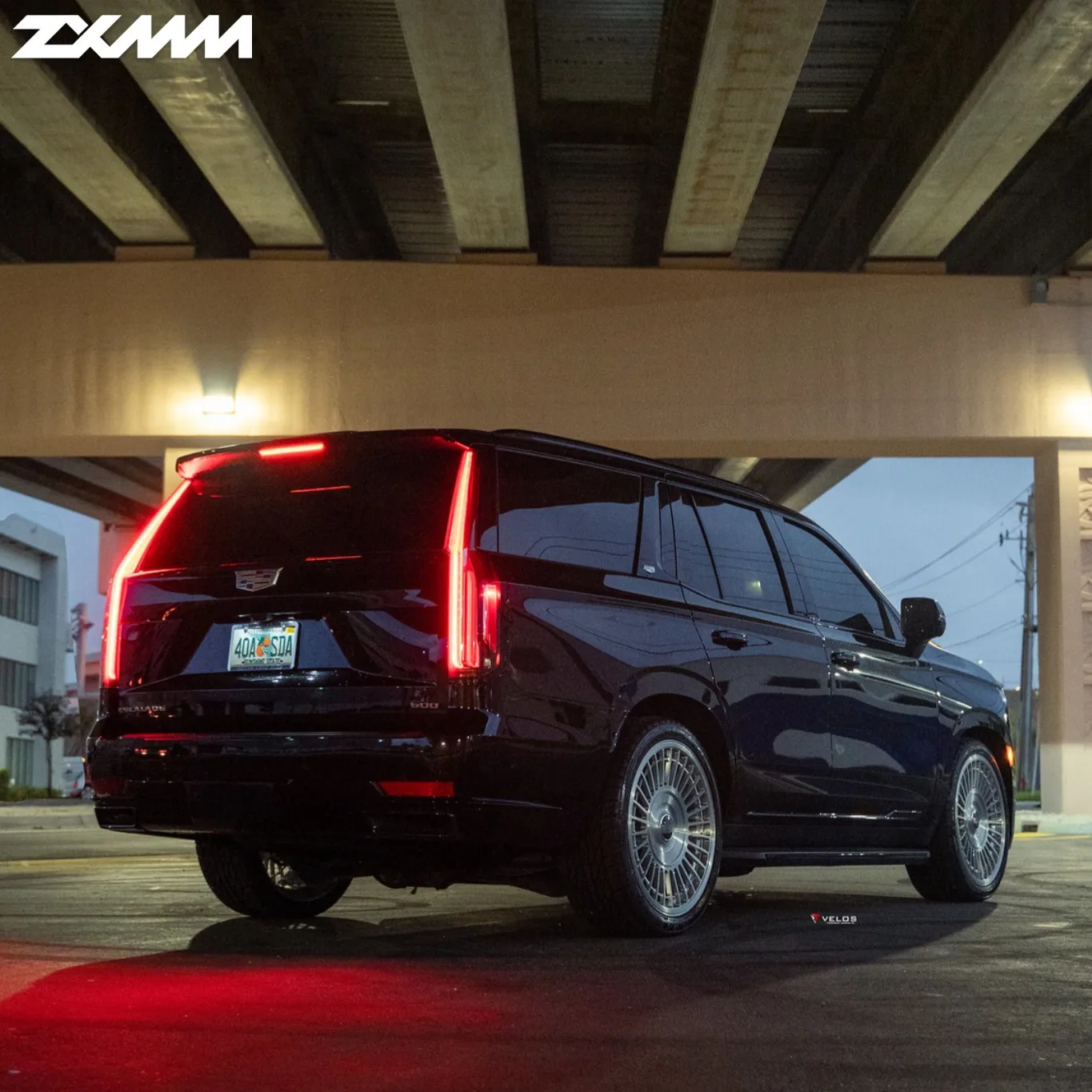 عجلة ZXMM مخصصة مزورة لكاديلاك إسكاليد 5x120/5x130/5x127 سبائك الألومنيوم جديدة متعددة ET & PCD خيارات رسمت النهاية