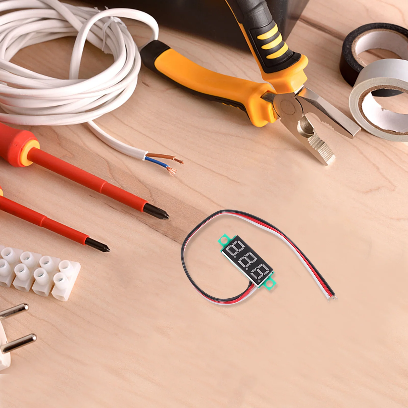 

Accurate LED Digital Voltmeter Board Module Dc4-30V 0-10A Blue Display Cable Voltmeter Panel Meter Voltage Digital Gauge