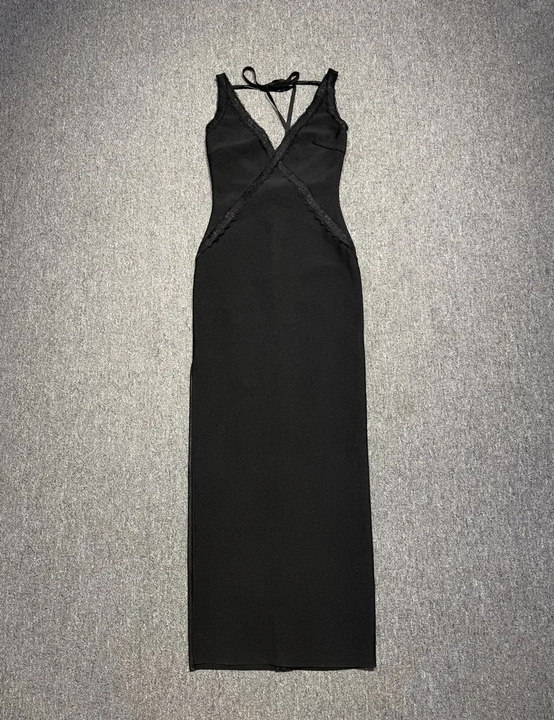 Abito da donna nero semplice ed elegante da festa senza maniche con scollo a V gamba aperta in pizzo Deco Maxi lungo Celebriy Abiti da gala da sera Look da ospite