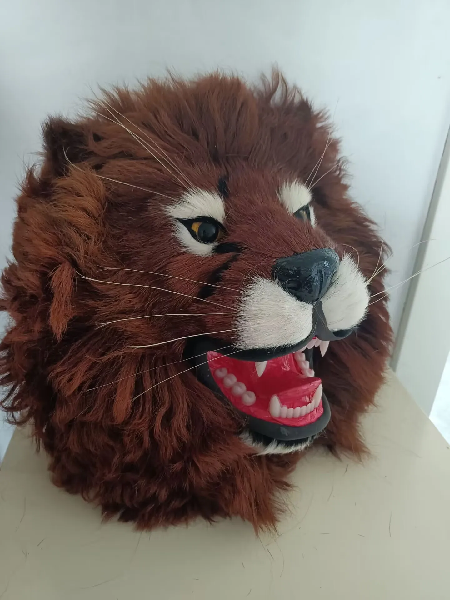 big simulation plastic&fur lion head model gift about 32cm T00163