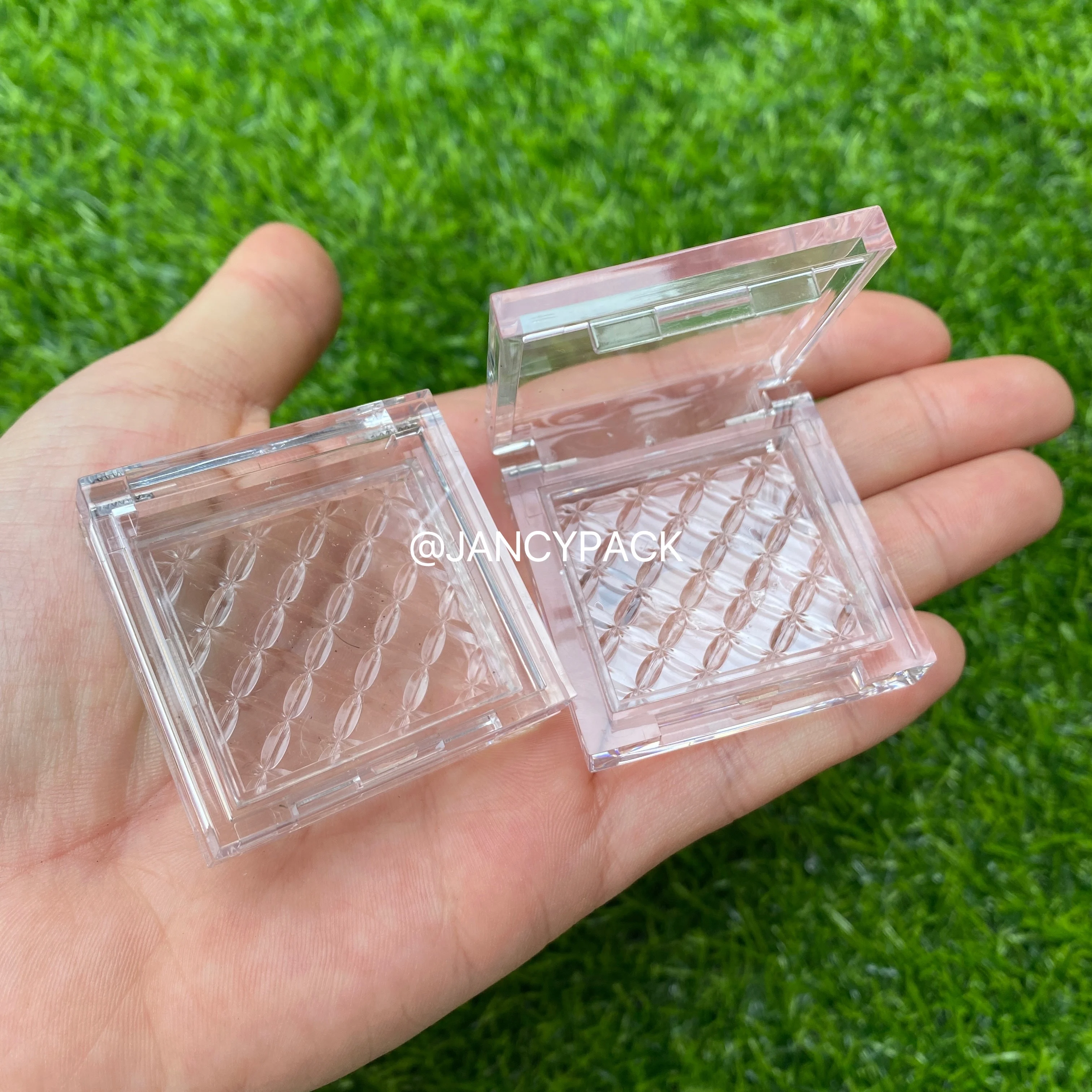 Mini Clear Plastic Cosmetic Highlighter Storage Box Cute Eyeshadow Compacts Square  Nail Beauty Packing Box Blusher Case