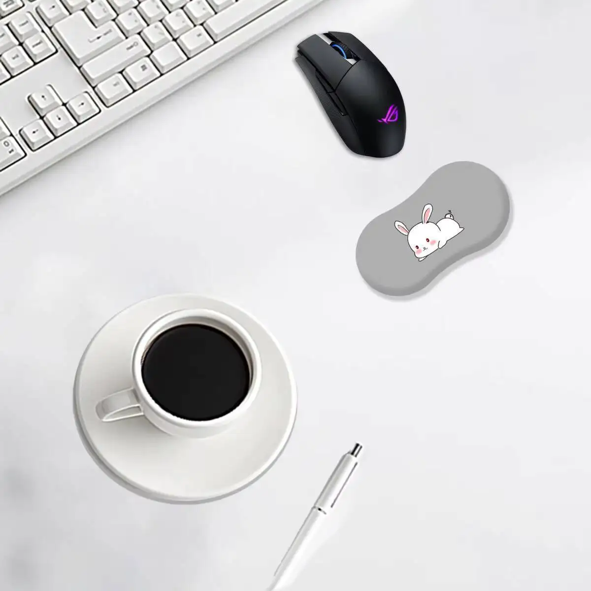 

Lovely Cartoon Rabbit Style Small Wrist Pad Feel Smooth Ergonomics Softness Comfort Silcone Mouse Pad For Care For The Wrist