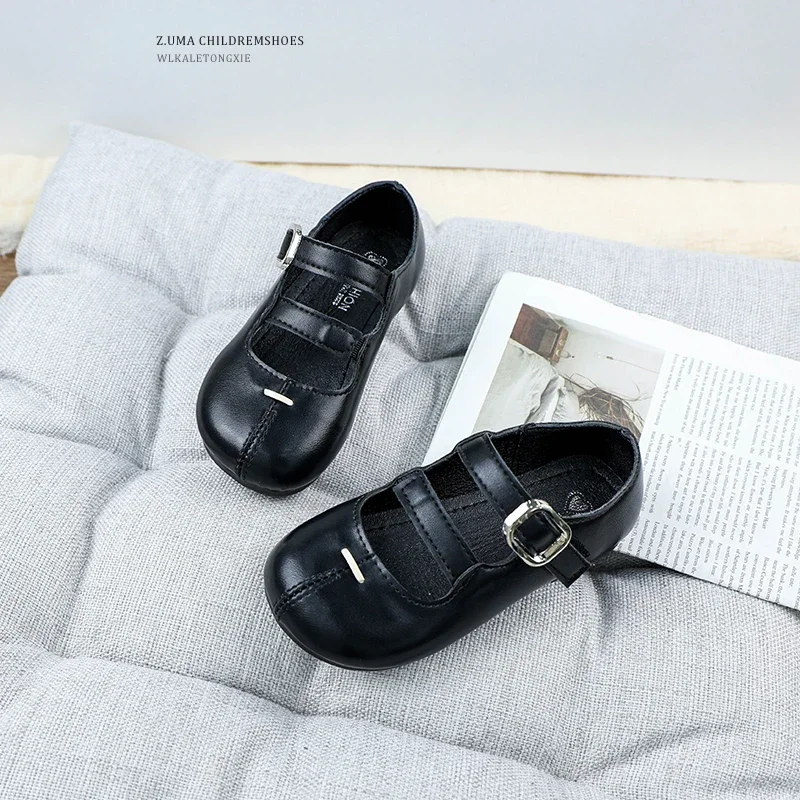 Kids Solid Color Leather Shoes Simple British Style Girls Causal Shoes Fashion Cut-outs Versatile Children Flat Shoes Hook Loop