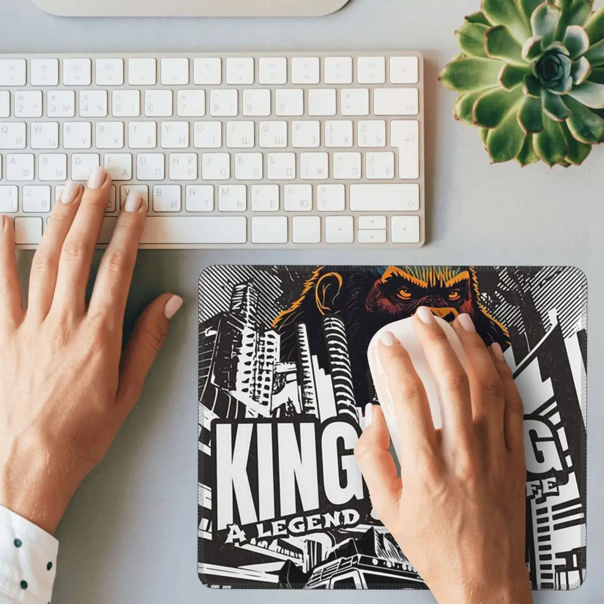 King Kong - A Legend Multi-size Mouse Pad Computer Keyboard Mouse Mat Gaming PC Laptop Desk Mat Office Accessories Table Mats