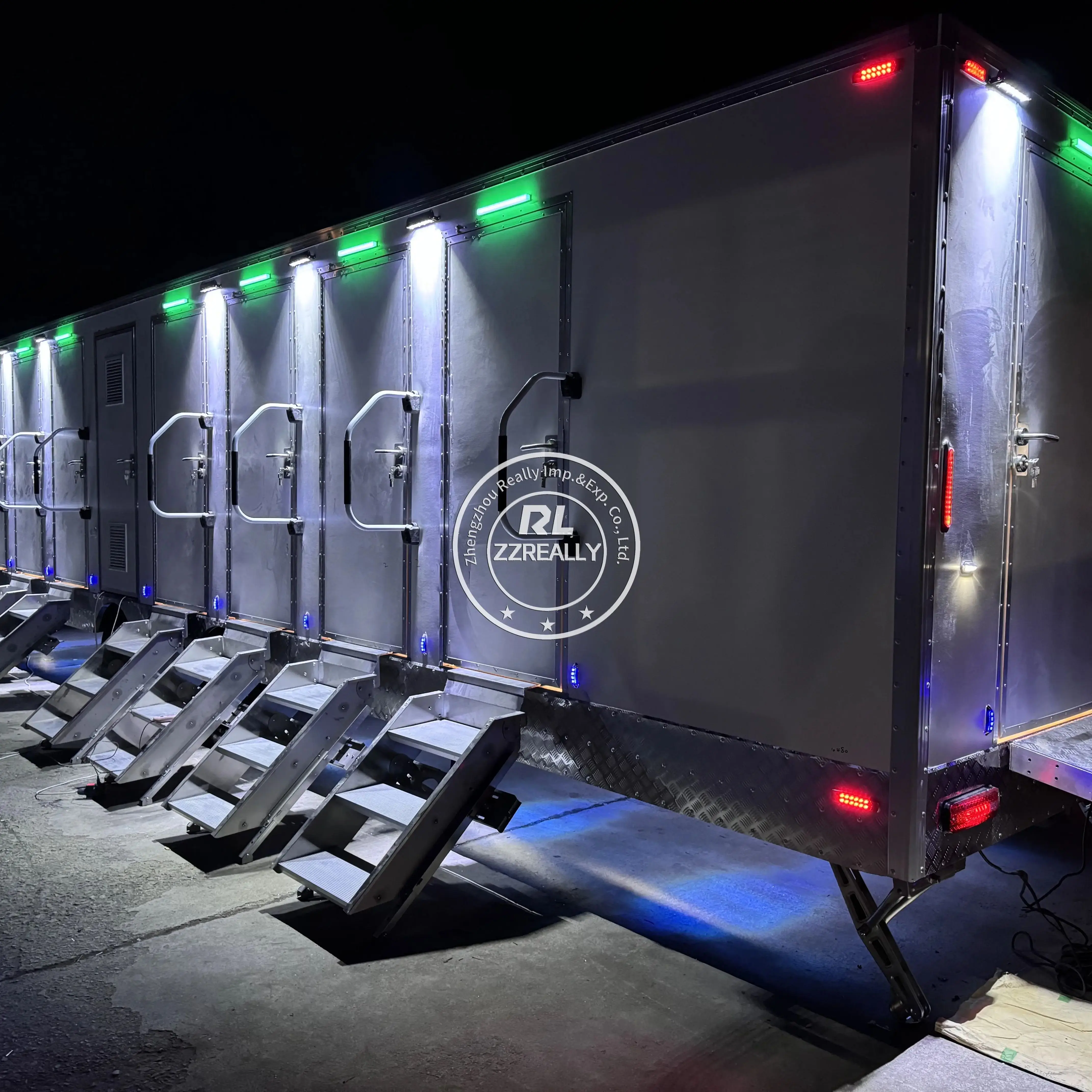 

Luxury High Quality Toilet Trailer Portable Toilet Trailer Mobile Luxury Portable Toilet And Shower Room For Sale