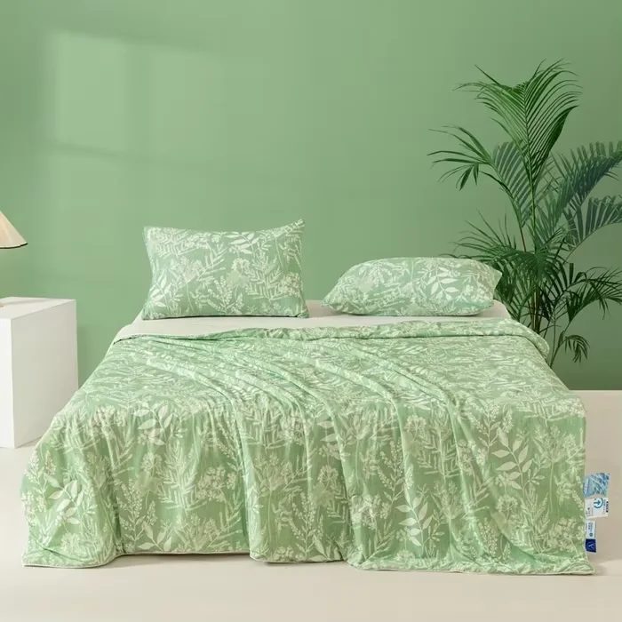 

Cooling Blankets Flower Printed Smooth Air Condition Cool Comforter Lightweight Summer Quilt (NO Pillowcase)