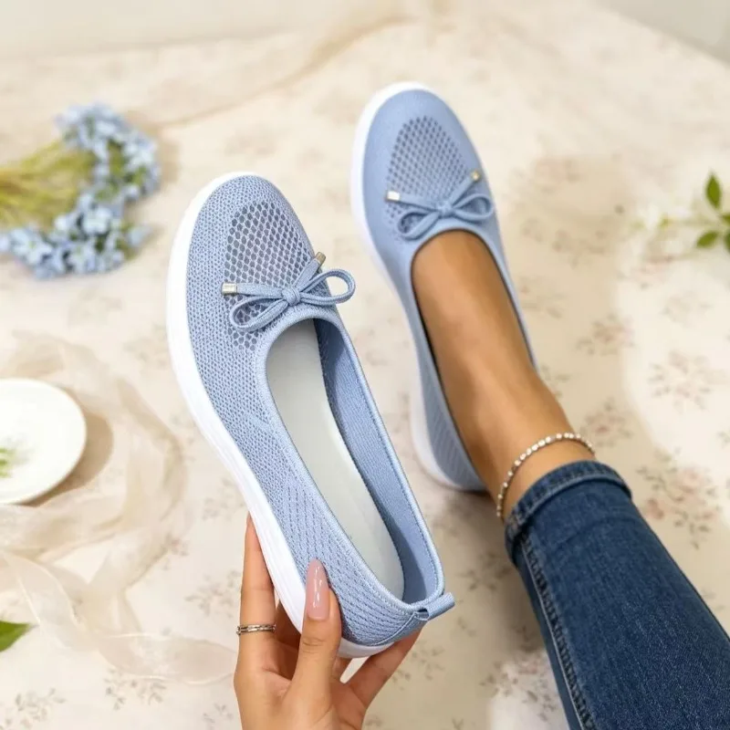2026 Spring New Versatile Breathable FlatS fashion Women's sneakers Casual Single Shoes Comfortable Shallow Mouth woman Shoes