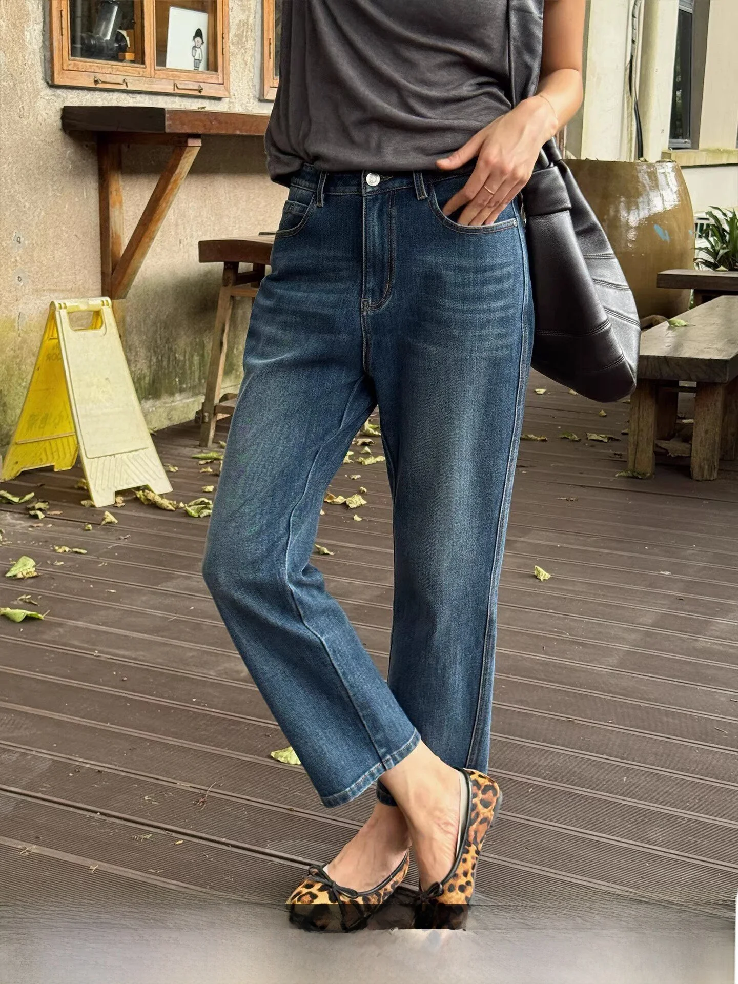 

Blue Washed Straight Leg Jeans Women's Elastic Slim Fit Nine Tube Pants Natural Waist Cotton Blend Zipper Closure Spring 2026