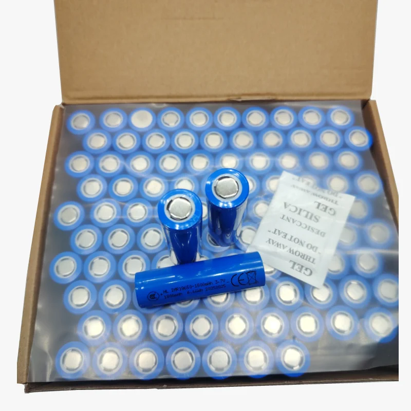 A-Class Flat Head Rechargeable 18650 Lithium Battery 3.7V 1800mAh for Various Devices