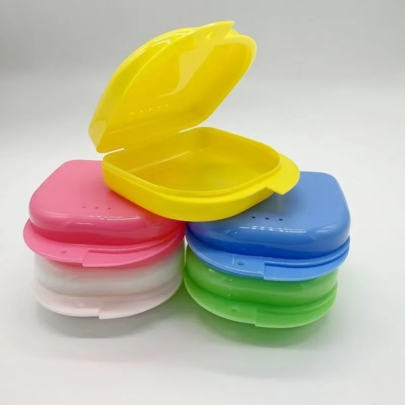 30 szt. Mini etui ustalające, plastikowe zęby ortodontyczny ustalacz osłona na usta Case ortodontyczny pojemnik na protezę proteza — zdjęcie 7