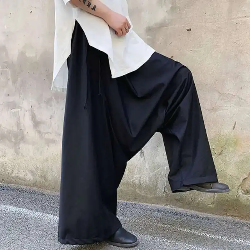 

Assimétrico Solto Preto Homens Estilo Japão Kimono Design Cruz Casual Mascuas Hip Hop Streetwear Harem Calças De Perna