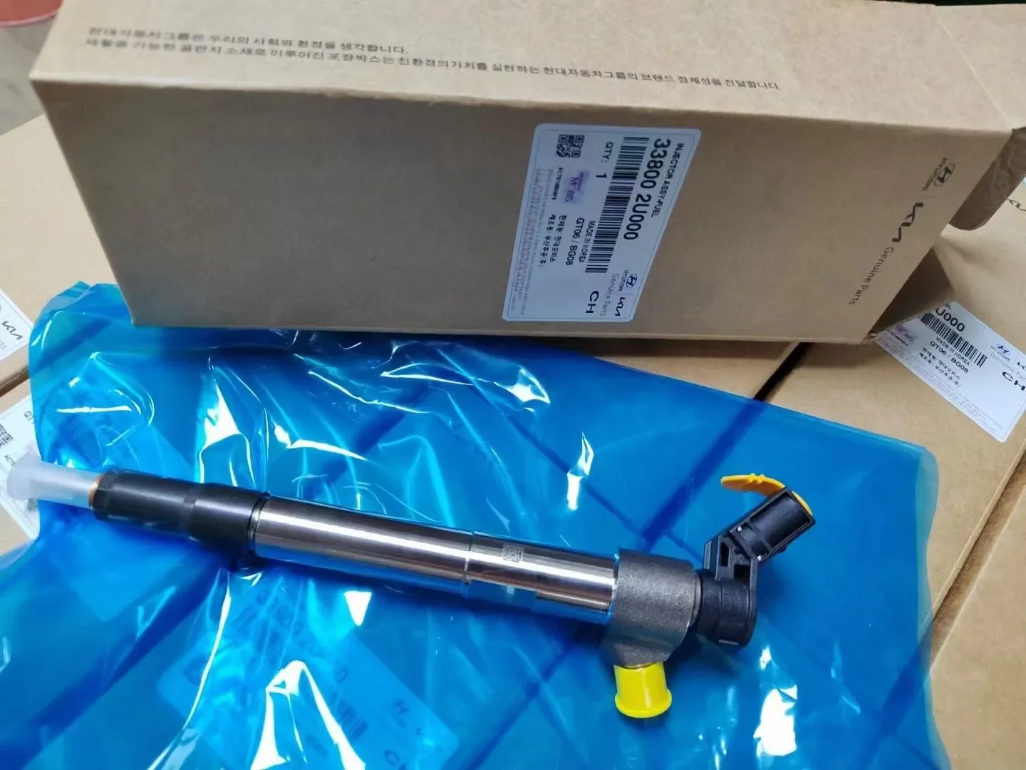 Genuine Common Rail Injector 33800-2U000 100% Original Fuel Injector Hot Sale